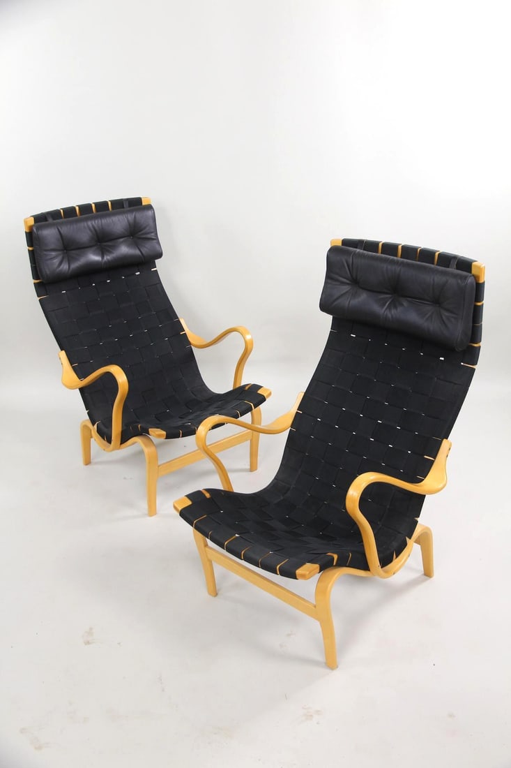 Pair of Bruno Mathsson Pernilla Lounge Chairs, Black (1 of 9)