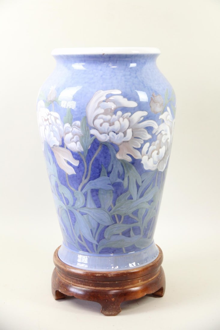 Royal Copenhagen Jenny Meyer Peonies Floor Vase: Royal Copenhagen Art Nouveau Jenny Meyer Peonies Floor Vase. Royal Copenhagen porcelain vase decorated with white peony flowers against a blue background by the artist Jenny Meyer. Signed with her ini
