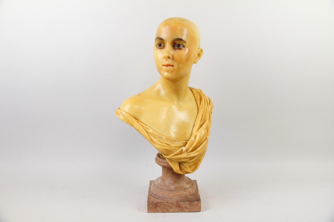 Pierre Imans Wax Mannequin Bust, Paris (1 of 16)