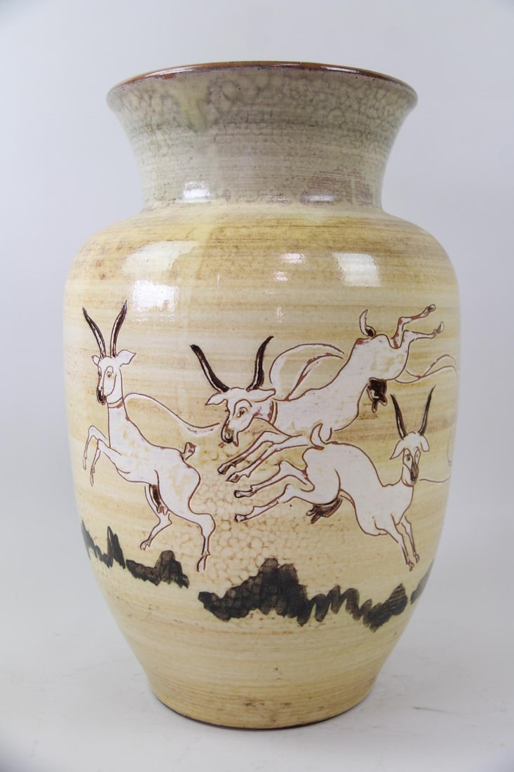 Harald Folmer Gross for Knabstrup Floor Vase, Hunting Gazelles (1 of 10)