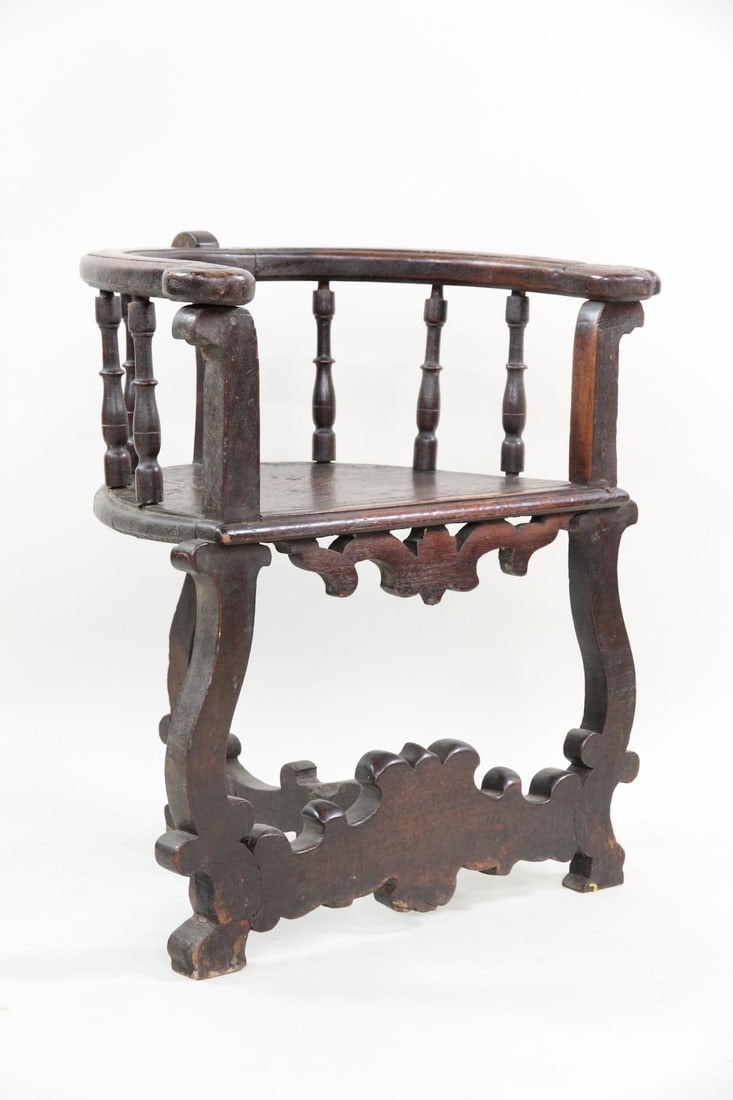 Carved Wood Spindle Back Corner Chair, Folk Art (1 of 17)