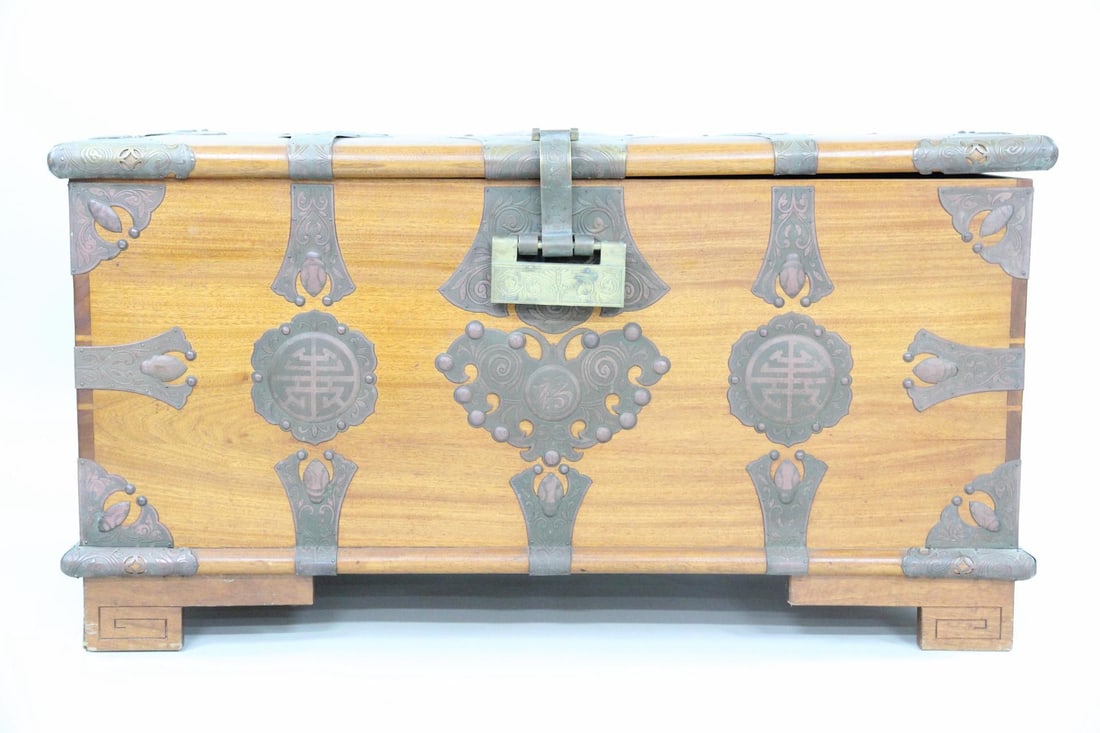 Brass Mounted Korean Bandaji Chest (1 of 16)