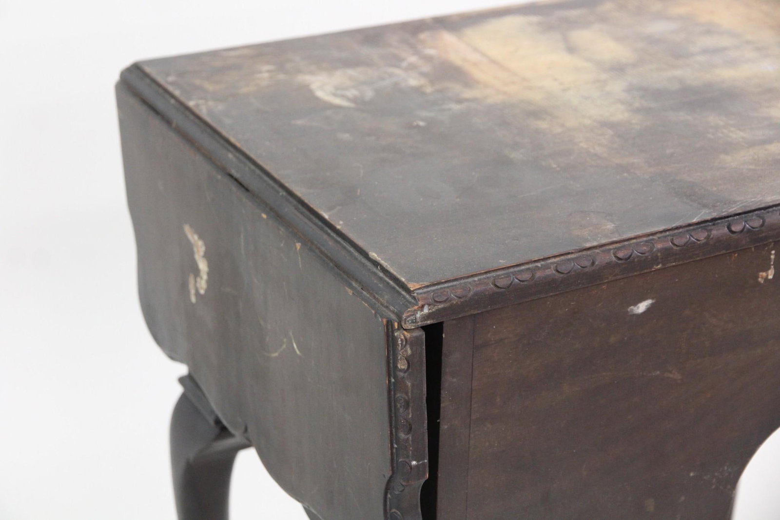 Queen Anne Lowboy Drop Leaf Work Table with Drawers - 13