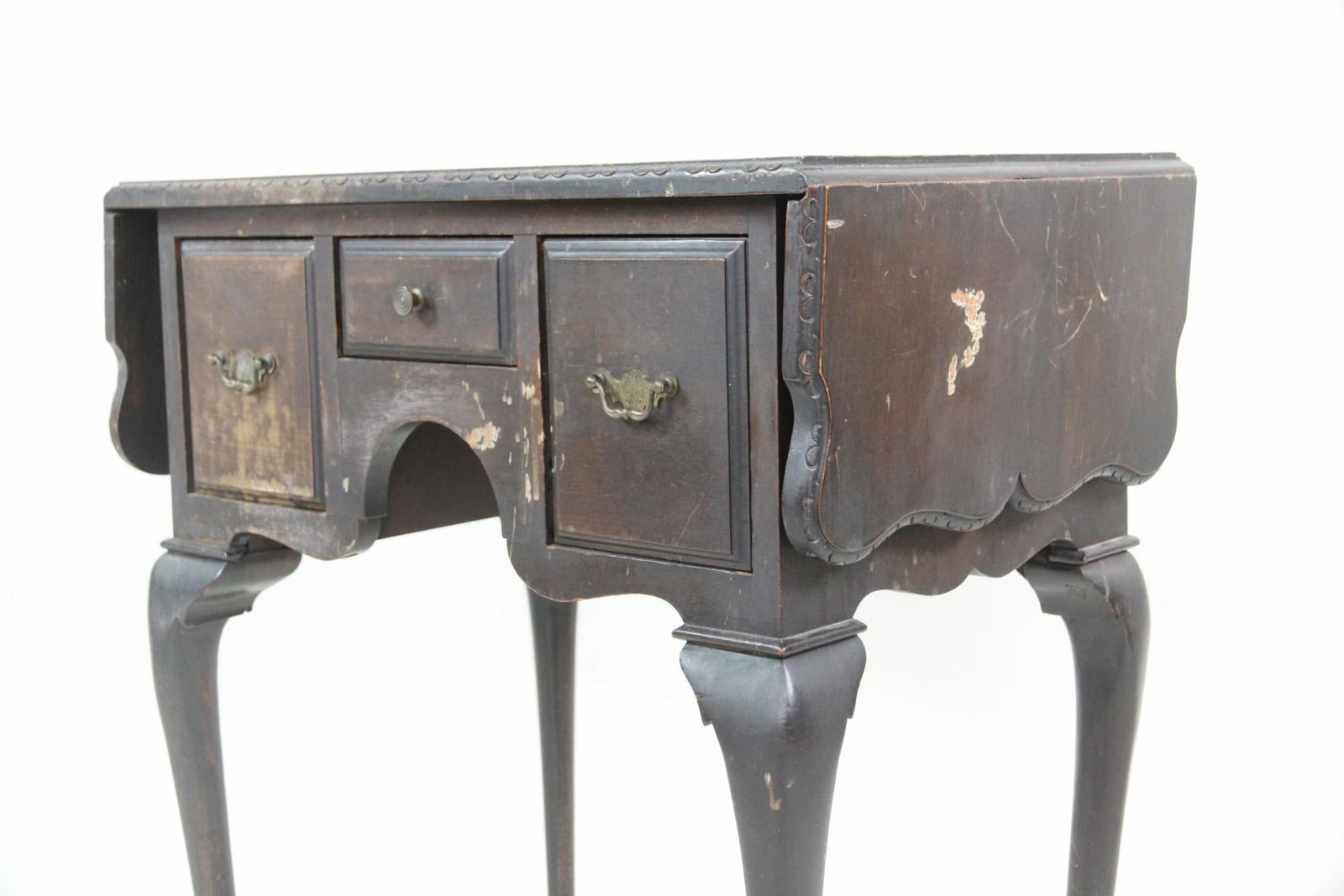 Queen Anne Lowboy Drop Leaf Work Table with Drawers - 7