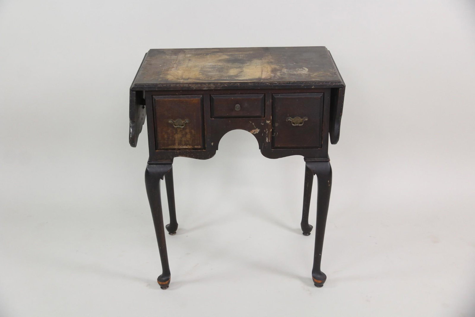 Queen Anne Lowboy Drop Leaf Work Table with Drawers - 8