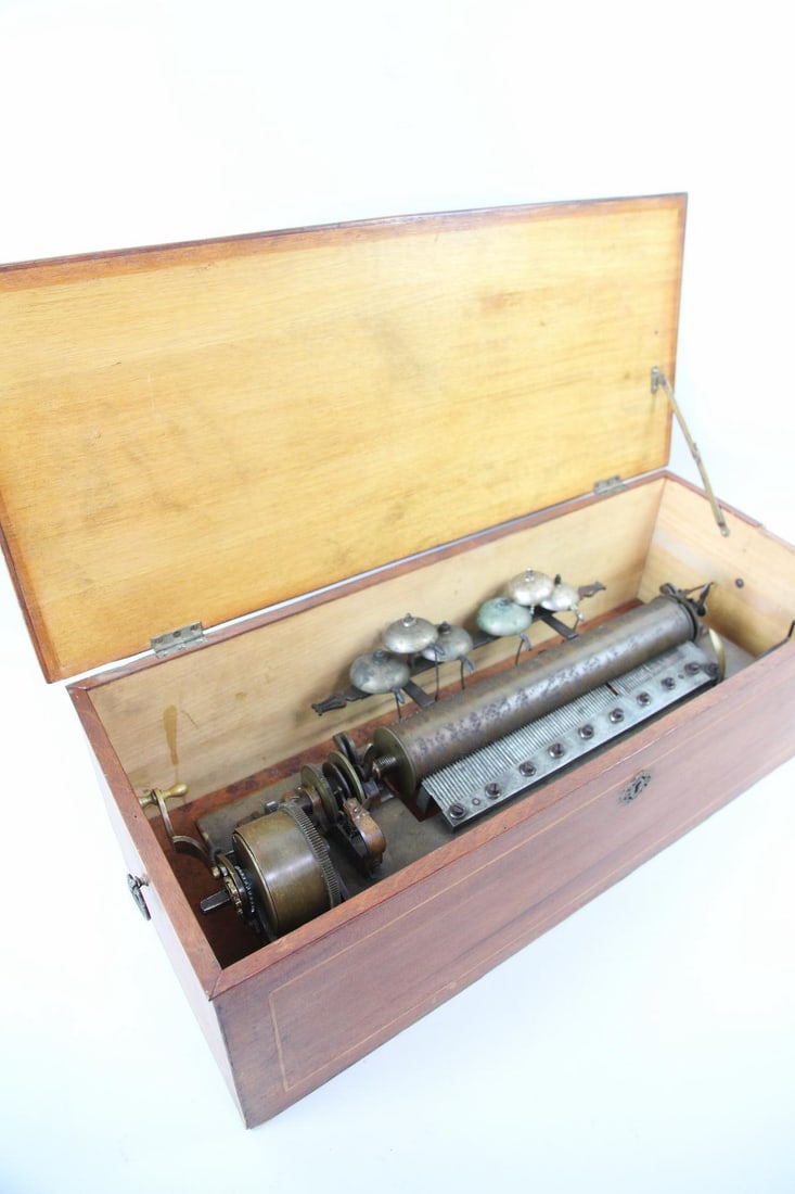 Antique Swiss Six Bell Cylinder Music Box (1 of 12)