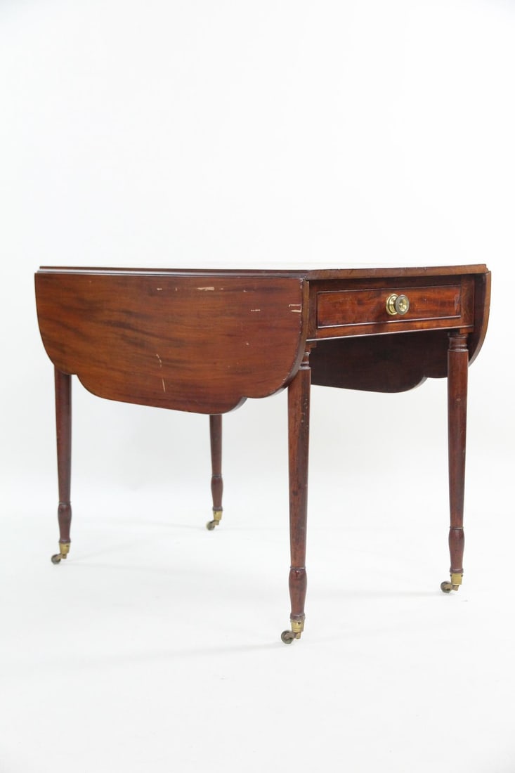 Federal Wooden Pembroke Table (1 of 19)