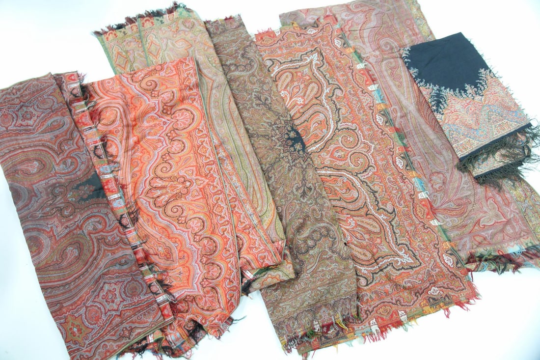 Collection of 6 Kashmiri Wool Paisley Blankets, Shawls (1 of 19)
