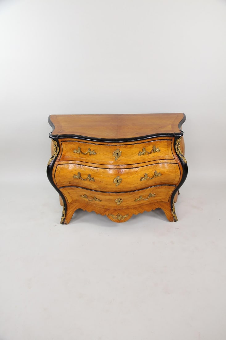Swedish Rococo Gilt Bronze Mounted Parquetry Commode (1 of 15)