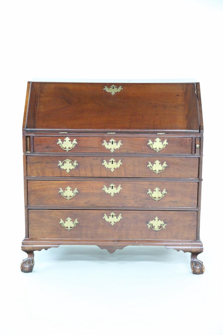 Chippendale Mahogany Slant Front Desk (1 of 18)