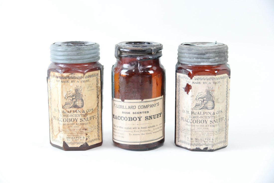 Lot of 3 Maccoboy Snuff Bottles, D.H. McAlpin, P. Lorillard (1 of 14)