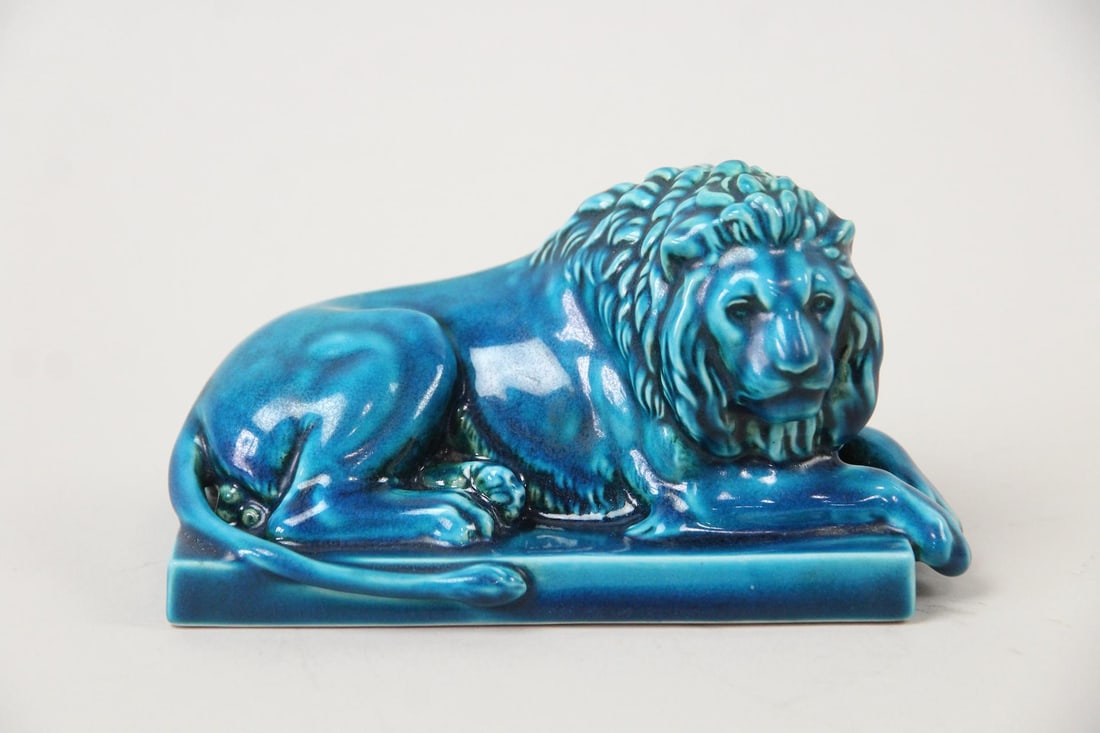 Royal Copenhagen Porcelain Thorvaldsen Lion Paperweight in Turquoise Blue (1 of 8)