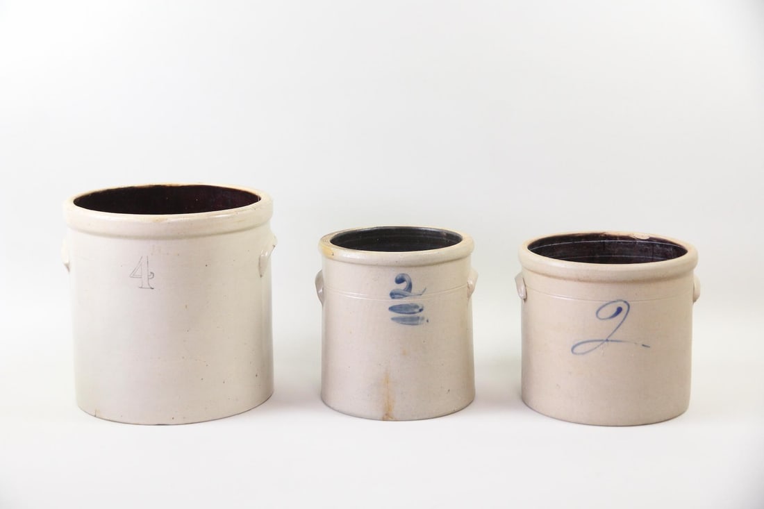 Lot of 3 Salt Glazed Stoneware Crocks (1 of 11)