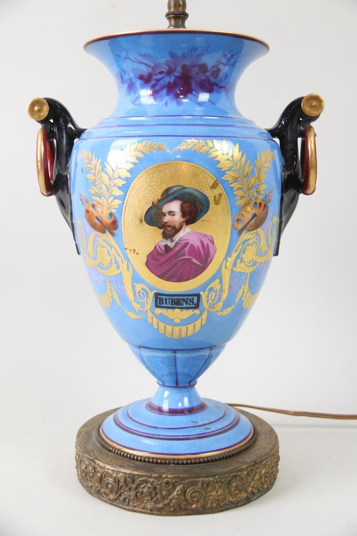 Peter Paul Rubens Blue Porcelain Vase Lamp (1 of 11)