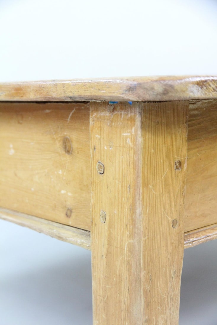 Farmhouse Pine Low Coffee Table - 5