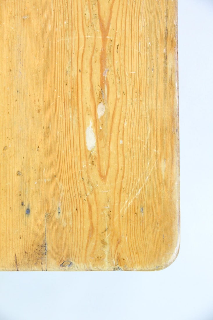 Farmhouse Pine Low Coffee Table - 7