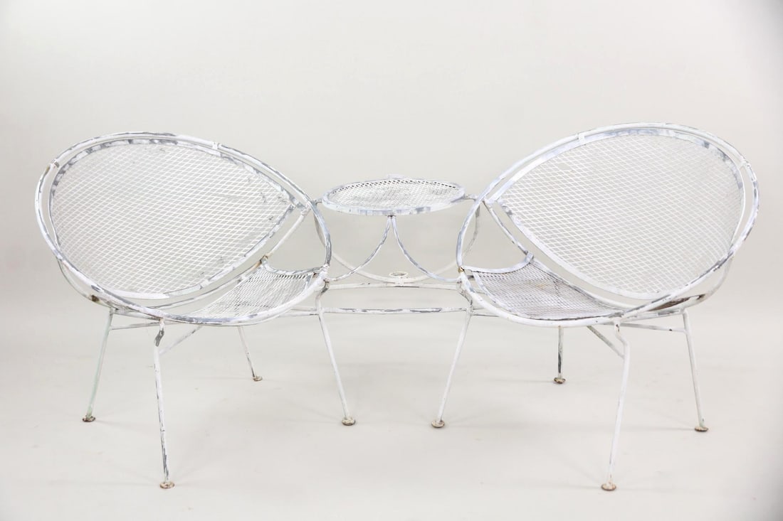 Maurizio Tempestini for Salterini Radar Tete-a-Tete: Mid-Century Modern Maurizio Tempestini for Salterini Tete-a-Tete Outdoor Garden Furniture. Great outdoor metal seating with 2 chairs and a side table all in one unit. Dimensions are 29 in h x 69 in w