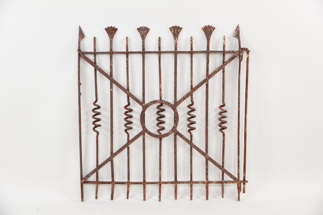 Squiggly Line Wrought Iron Garden Gate (1 of 8)
