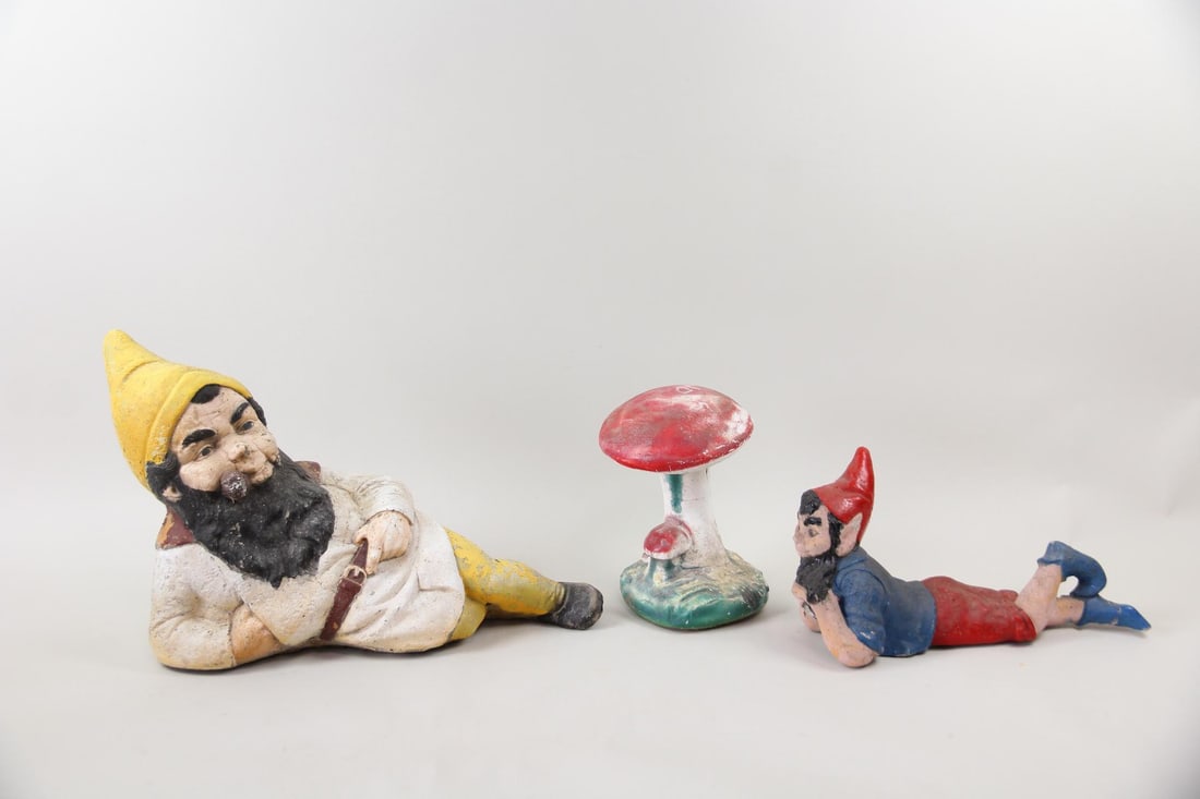 Lot of 3 Painted Cast Concrete Statues, Garden Gnomes & Mushrooms (1 of 15)