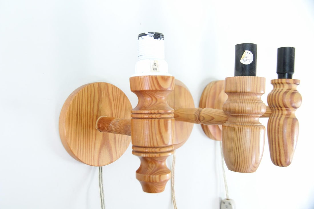 Lot of 3 Scandinavian Pine Wall Sconces, Frits Lindgren (1 of 8)