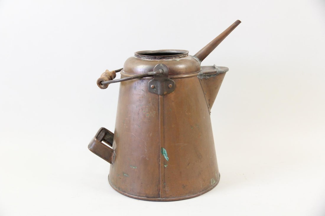 Cowboy Campfire Copper Coffee Pot (1 of 9)
