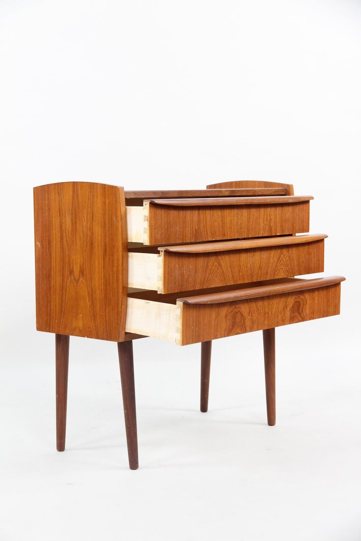 Teak 3 Drawer Chest Side Table - 4