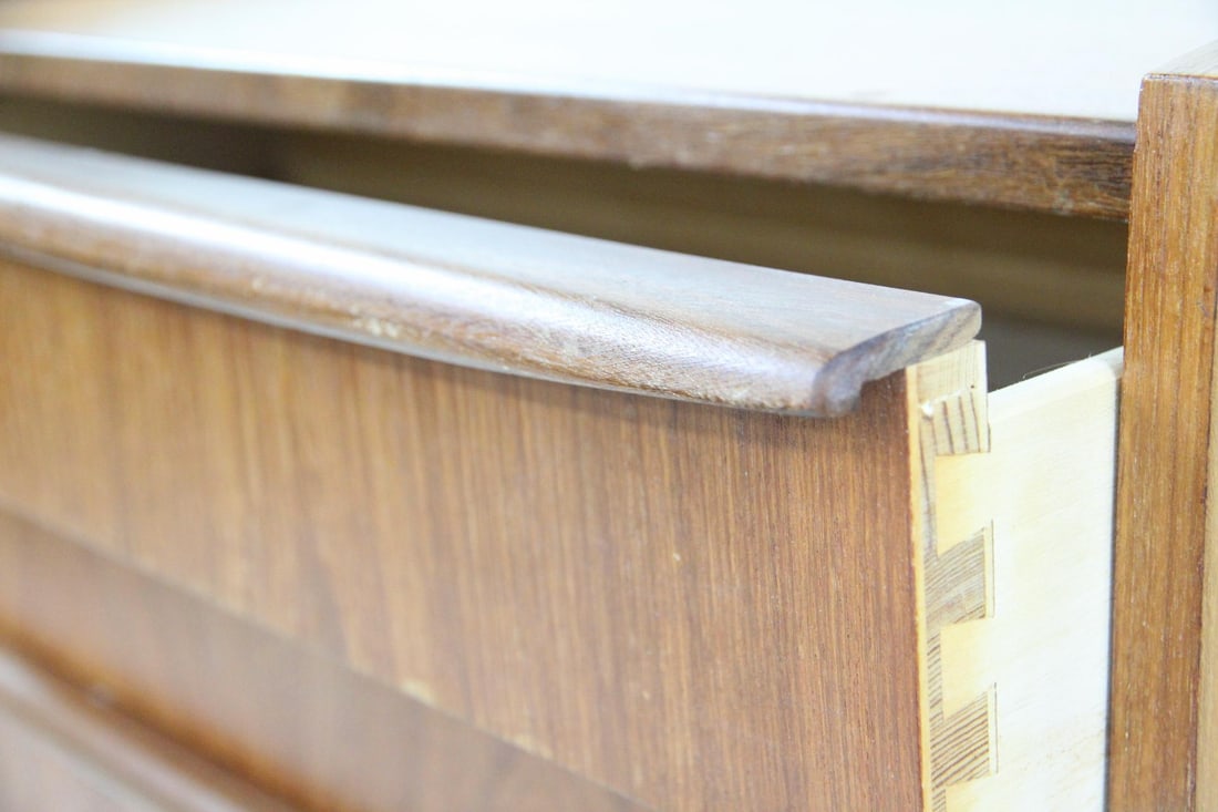 Teak 3 Drawer Chest Side Table - 7