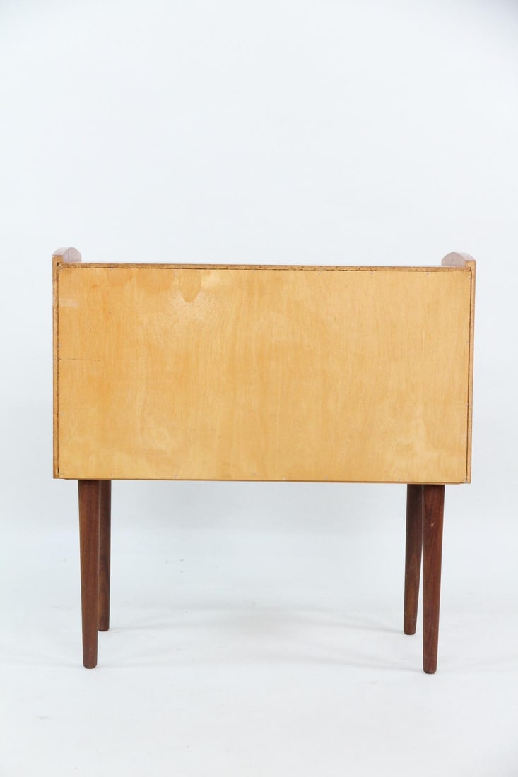 Teak 3 Drawer Chest Side Table - 9