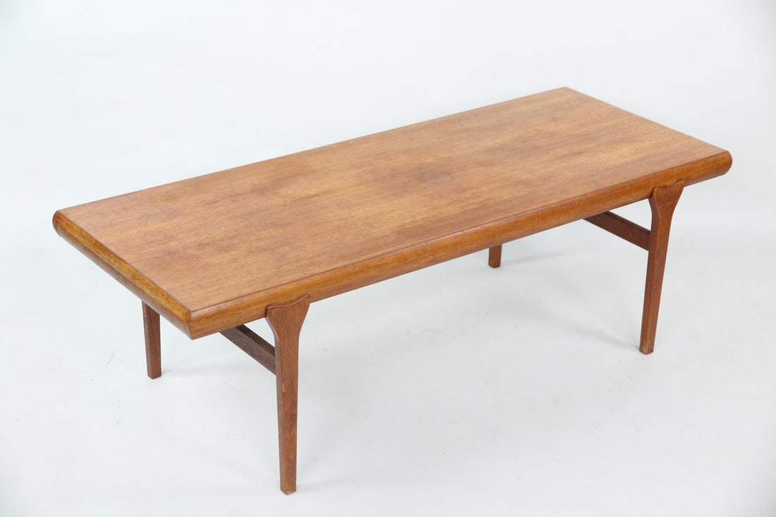 Expandable Teak Coffee Table, Johannes Andersen - 4