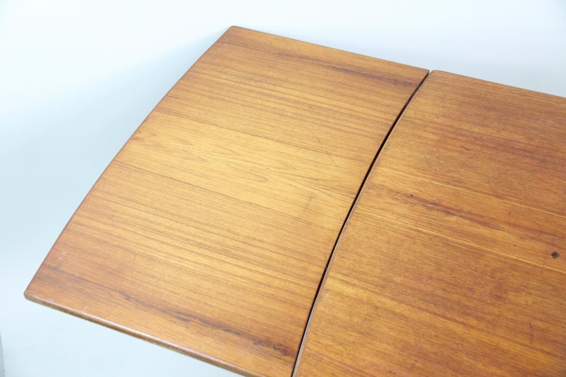 Teak Expandable Curved Dining Table - 14