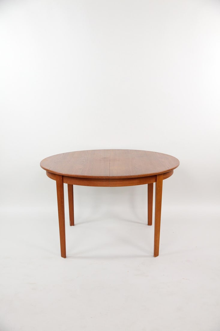 Danish Modern Teak Dining Table with Leaf - 8