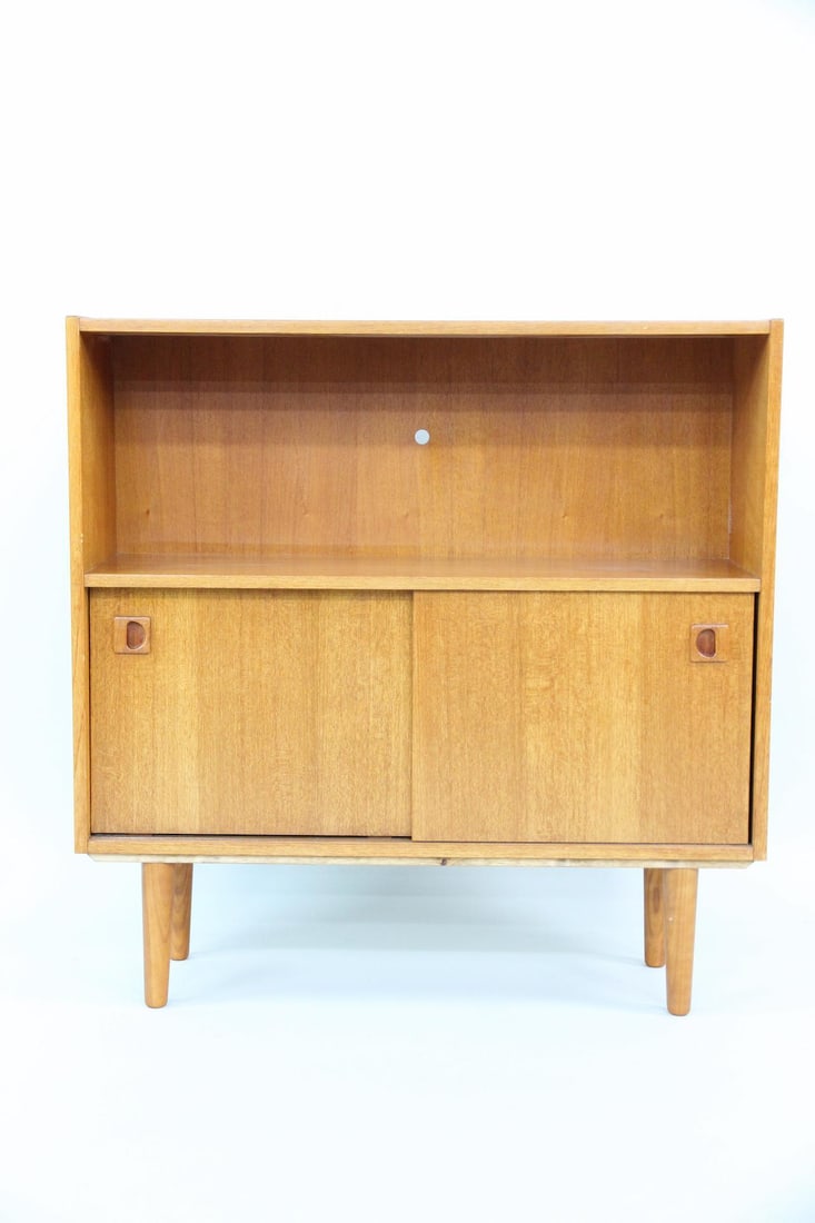 Danish Modern Cabinet, Sliding Doors (1 of 14)