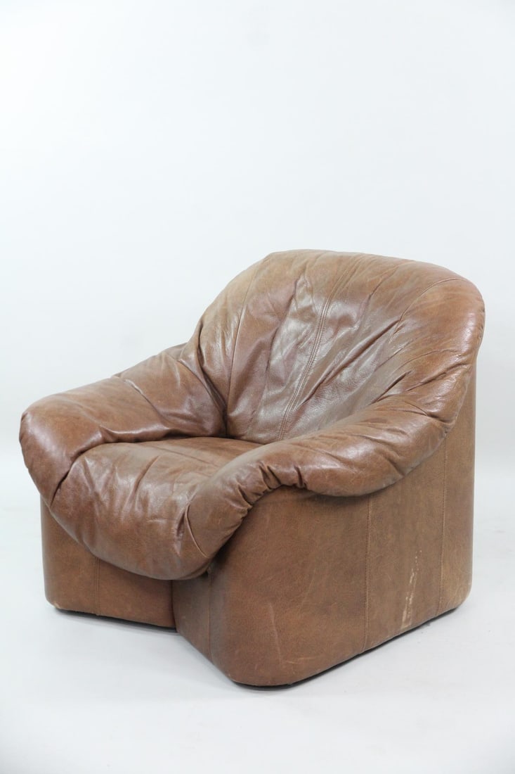 Danish Sculptural Leather Lounge Chair (1 of 16)