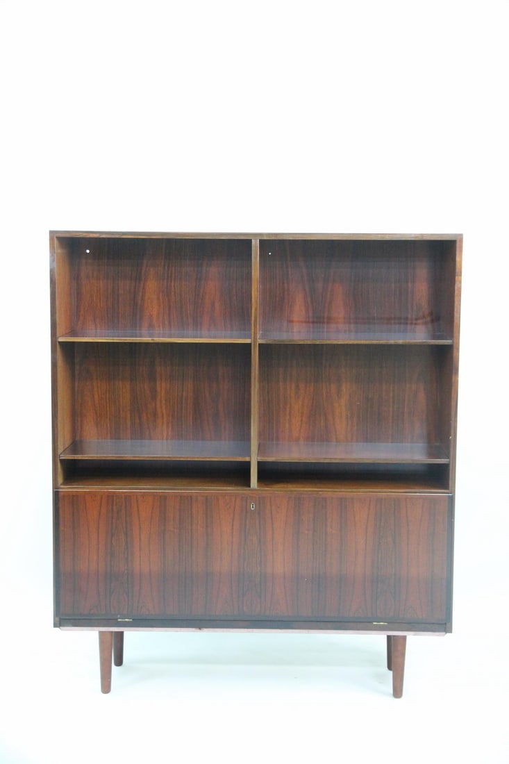 Omann Jun Rosewood Bookcase, Model 9 (1 of 12)