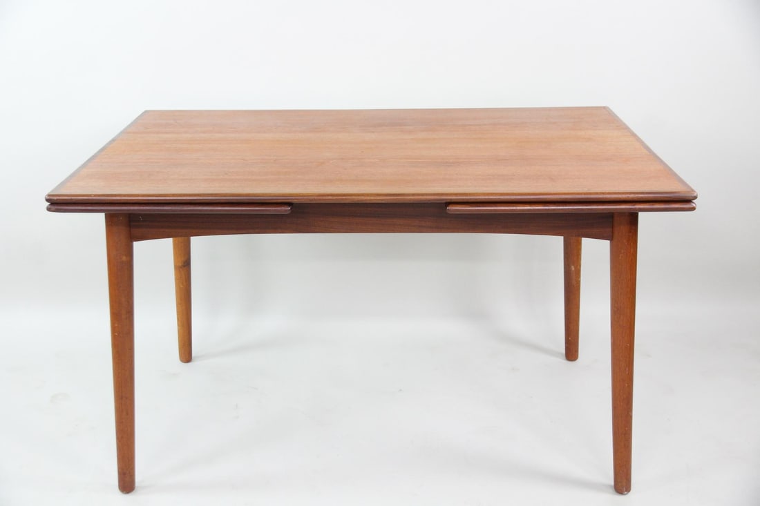 Expandable Teak Dining Table (1 of 13)