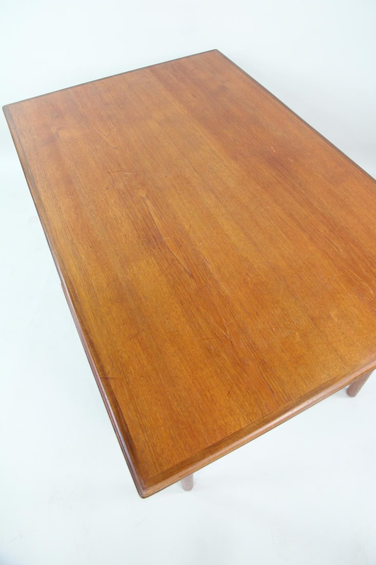 Expandable Teak Dining Table - 7