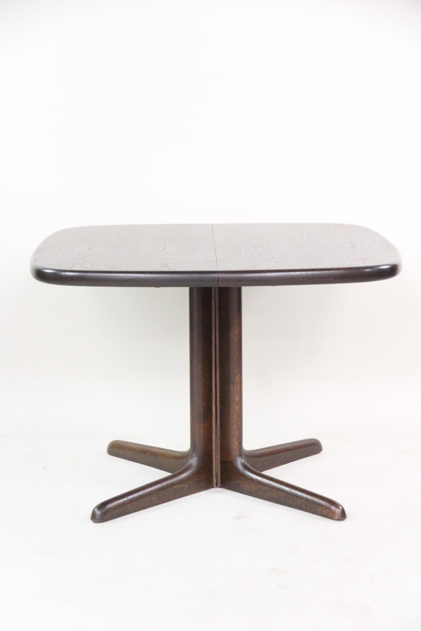 Skovby Expandable Dining Table, Split-Pedestal - 9