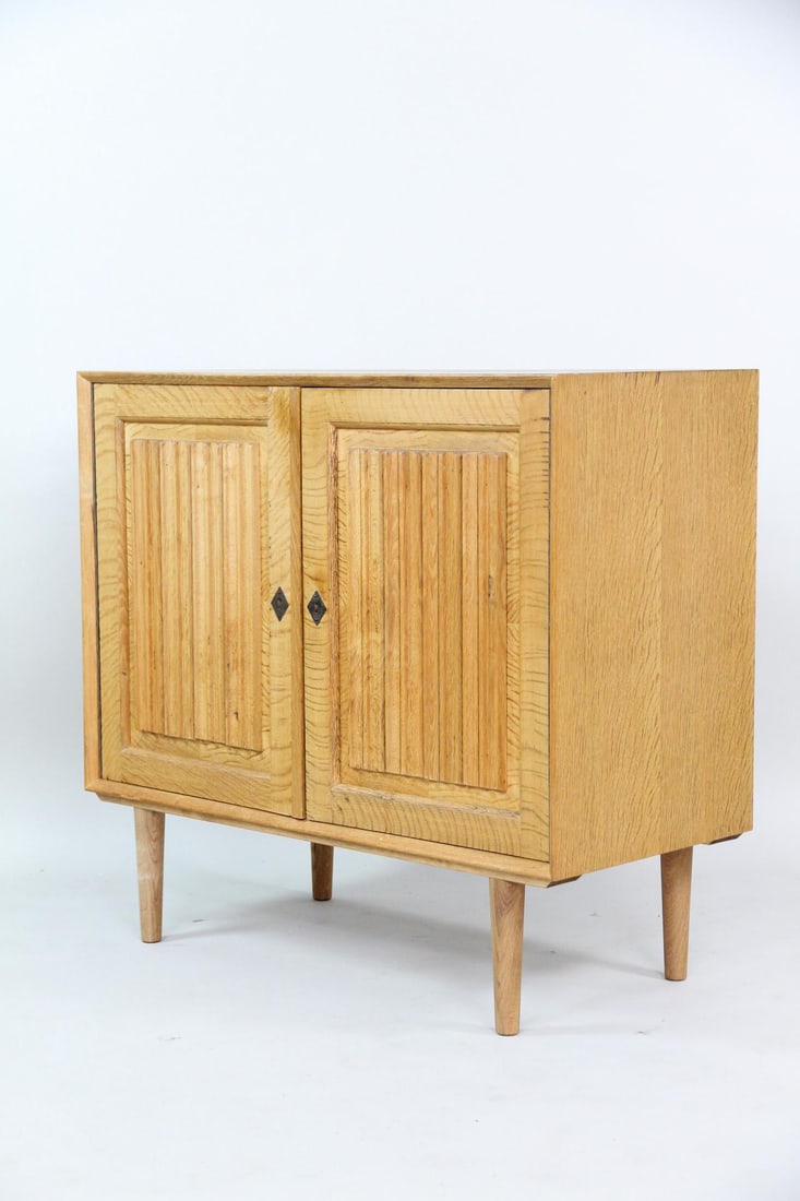 Danish Oak Cabinet, Fluted Doors (1 of 11)