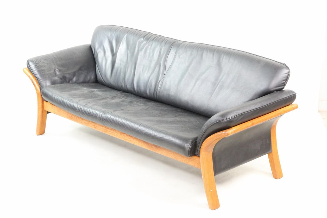 Postmodern Teak & Leather Sofa - 5