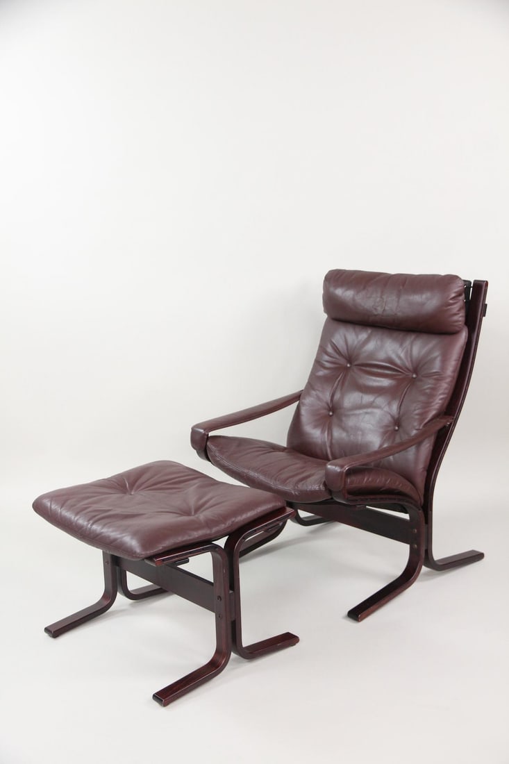 Ingmar Relling "Siesta" Leather & Rosewood Lounge Chair & Ottoman: Danish Modern Ingmar Relling "Siesta" Lounge Chair & Ottoman. Matching high back lounge chair and ottoman set with bordeaux leather seat and cushion on a rosewood bentwood frames. Unmarked. Dimensions