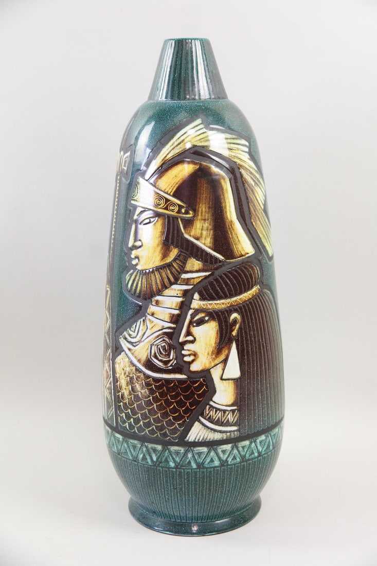 Bonnie Rehnqvist for Torngrens Figural Pottery Lamp Base (1 of 9)