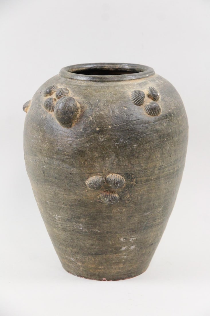 Studio Pottery Vase with Applied Shell Decoration - 5