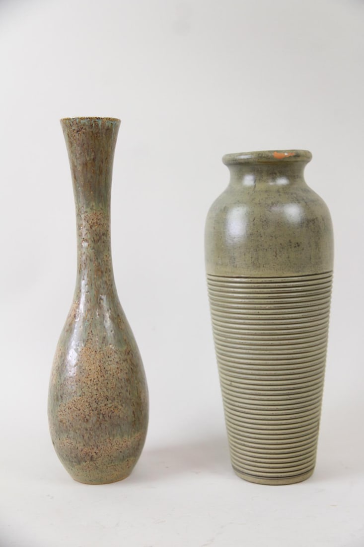 Two Studio Pottery Vases, Warren Mackenzie (1 of 11)