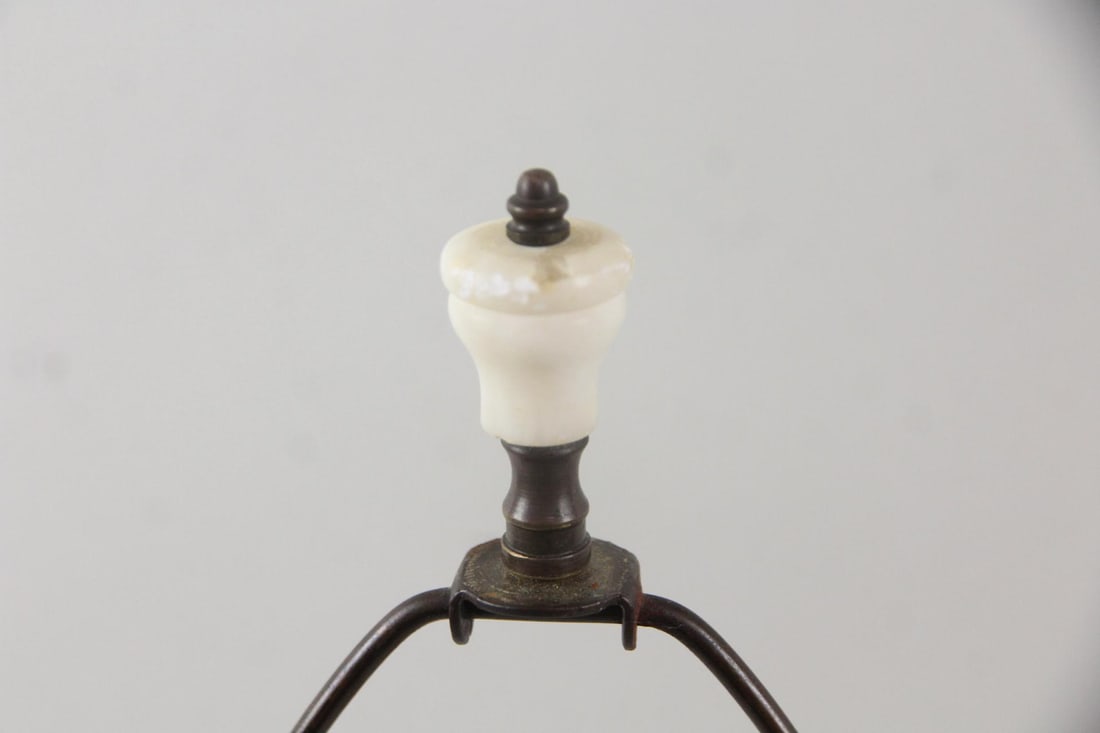 Geometric Carved Alabaster Table Lamp - 9