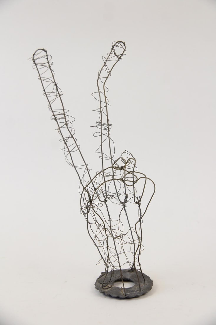 Peace Sign Wire Sculpture (1 of 8)