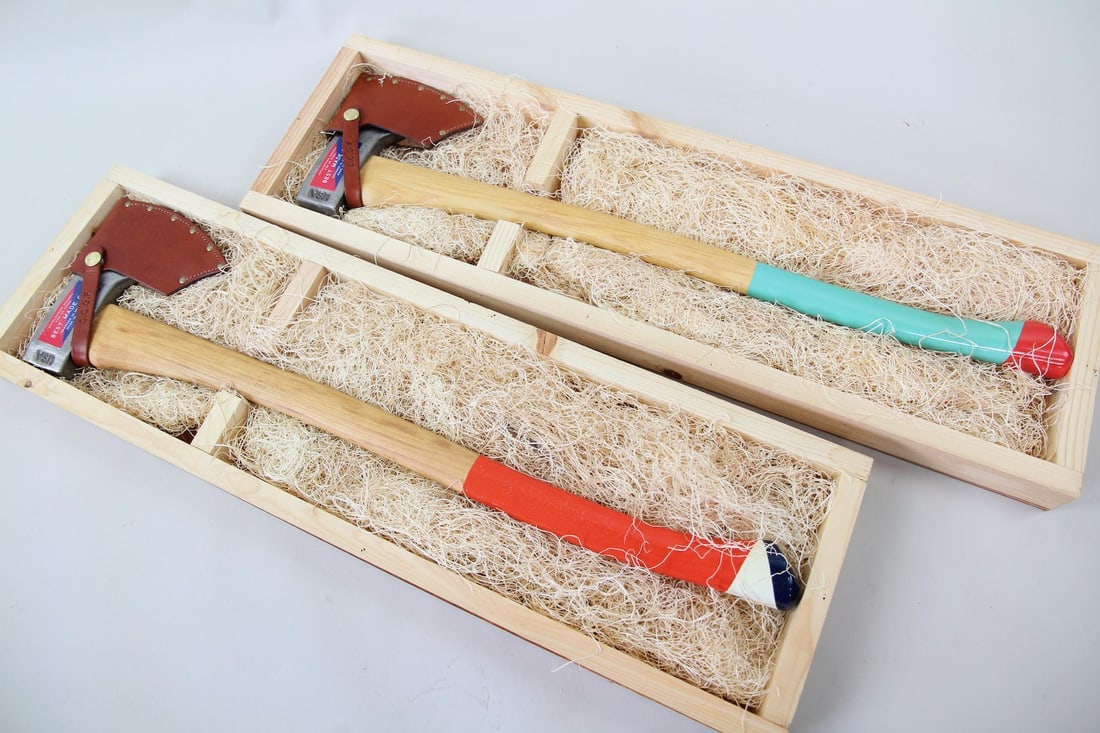 Pair of Hudson Bay Best Made Axes in Original Boxes: Pair of Hudson Bay Best Made Axes in Original Boxes. Pair of high quality hand-painted Hudson Bay axes from Best Made Company presented in custom wooden storage crates with leather sheaths. Made for