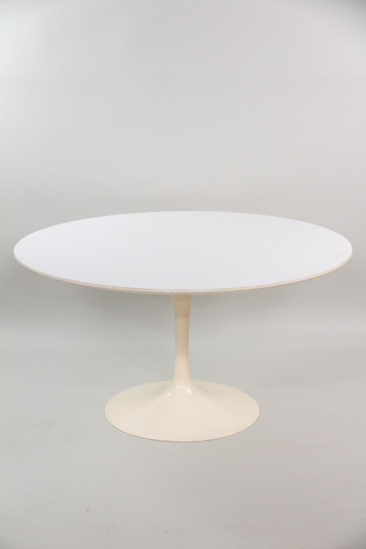 Saarinen White Tulip Pedestal Dining Table (1 of 15)
