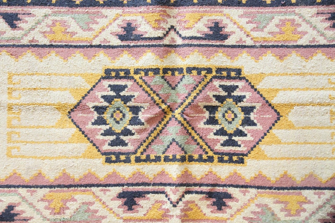 Turkish Style Geometric Wool Rug - 3