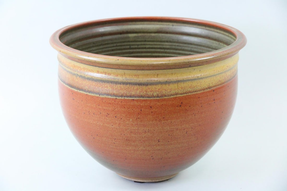Robert Crystal Studio Pottery Bowl Planter (1 of 8)