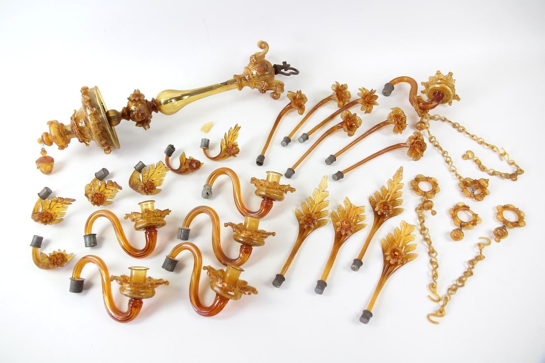 Disassembled Amber Glass Chandelier, Venetian Style (1 of 13)